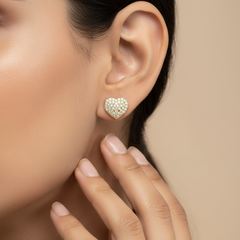 Heart-Shaped Cluster Diamond